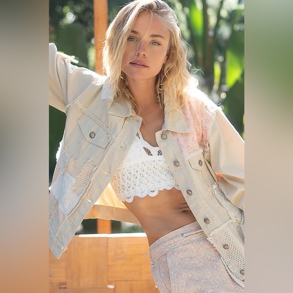 POL “ Sand Dune “ Patchwork Cotton Jacket | Light Sand - Picture 6 of 9